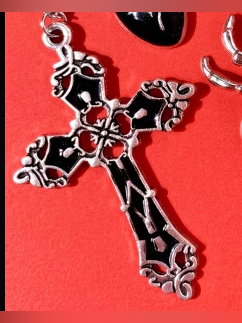 ⭐️ Silver Tone Black Enamel Decorative Cross Pendant